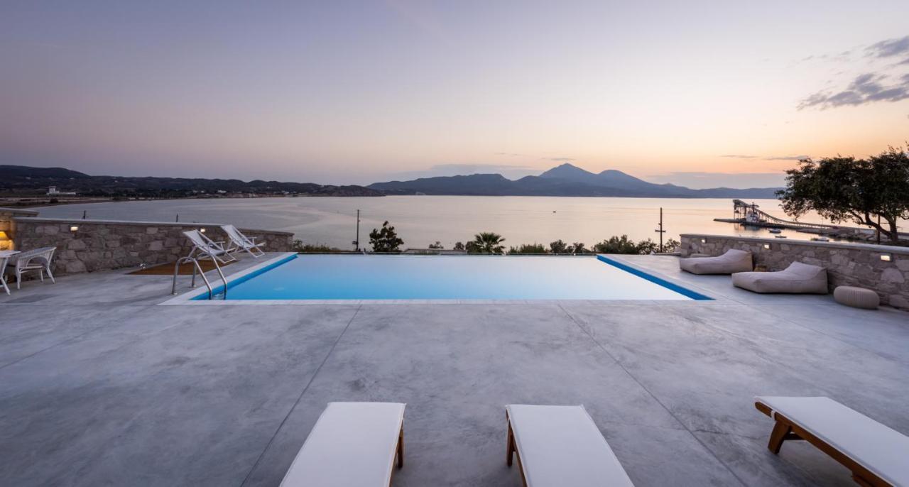 Anemi Suites Adamantas  Exterior photo